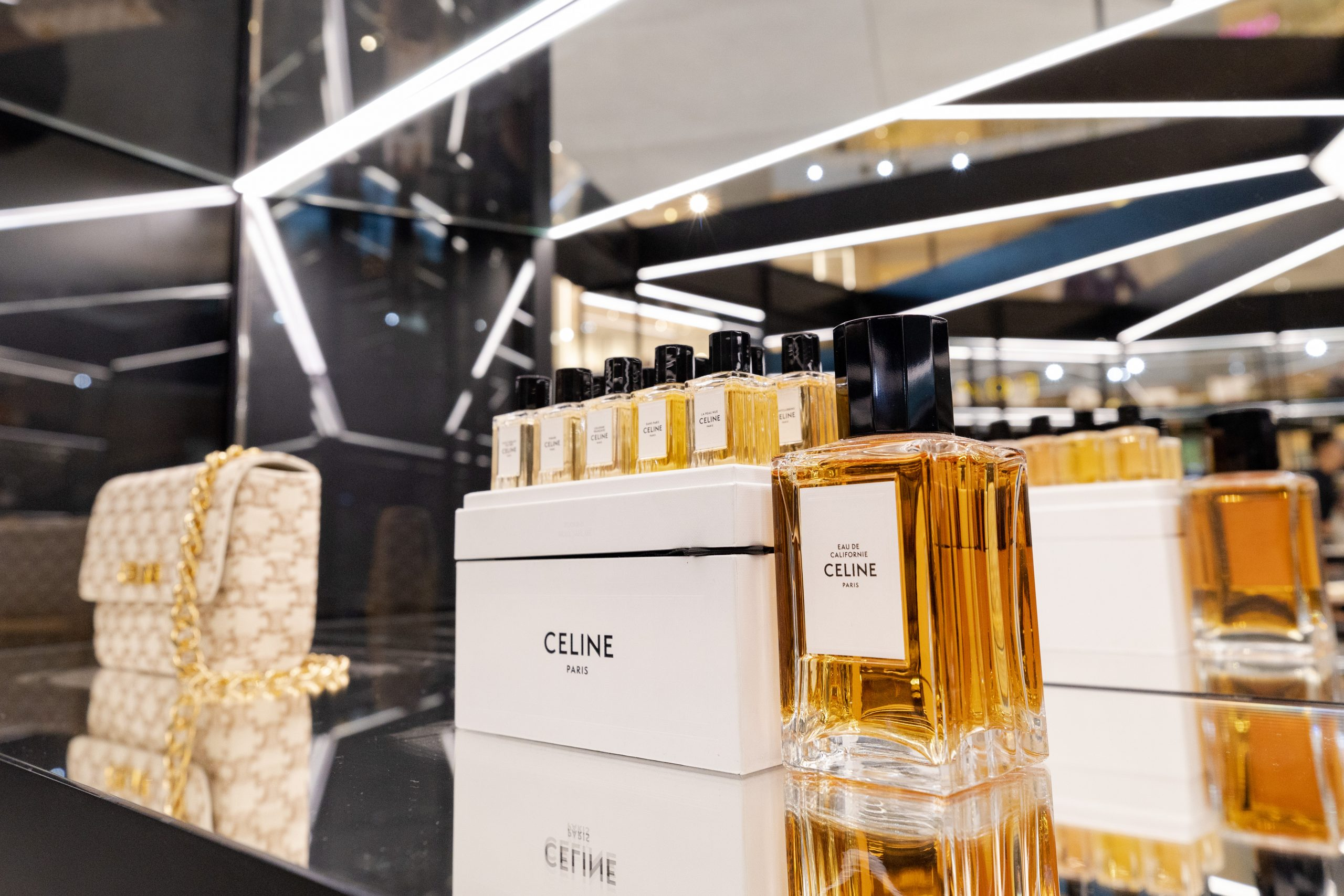 90ad2a73816590a79de1de20e57da8b8